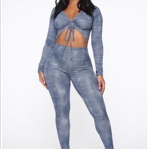 Fashion Nova-Make You Laugh Pants Set